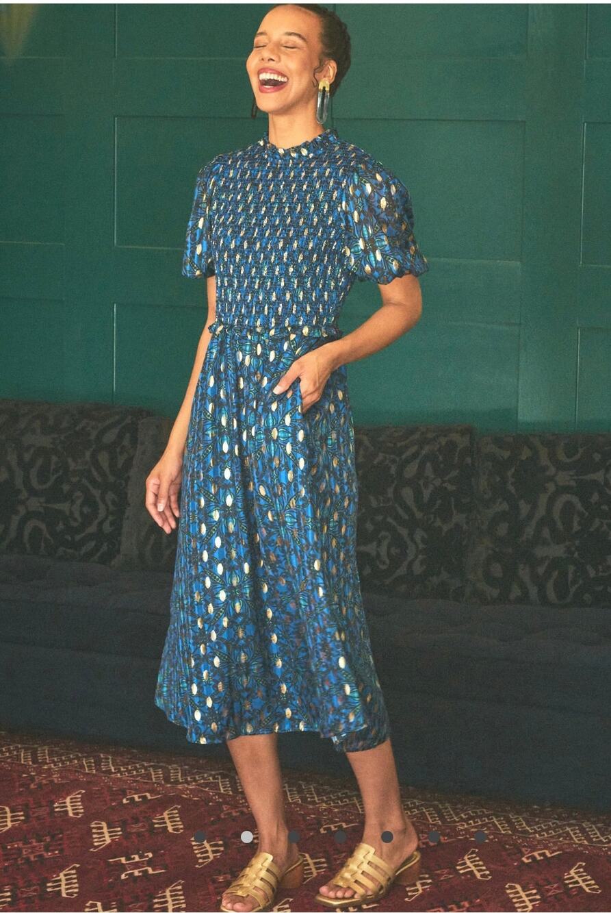THE ODELL'S NWT Abigail Blue Pattern Smocked Midi Dress // M